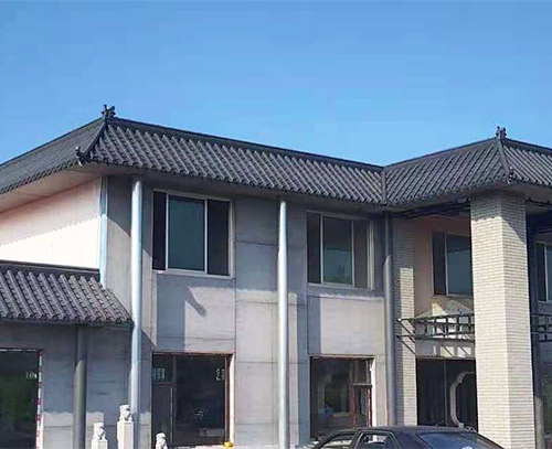 合成樹脂瓦技術(shù)進(jìn)步：提高產(chǎn)品質(zhì)量與降低成本